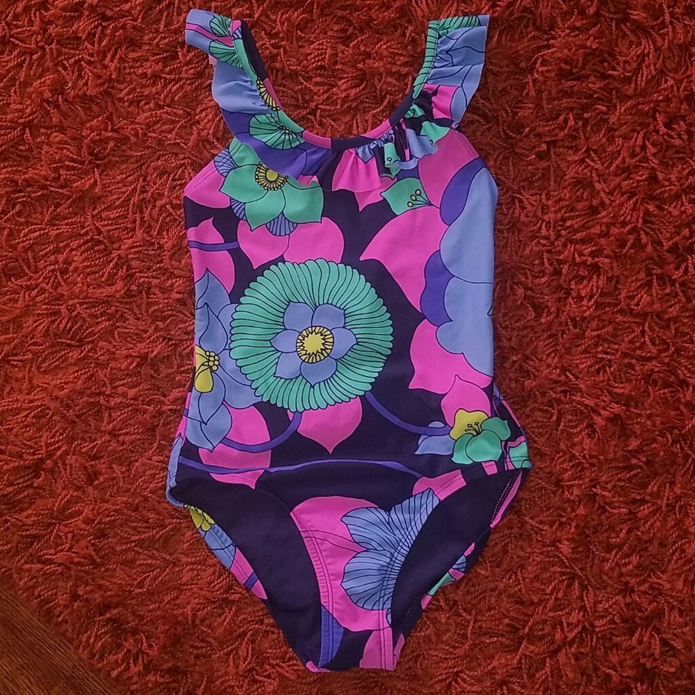 Bathing suit